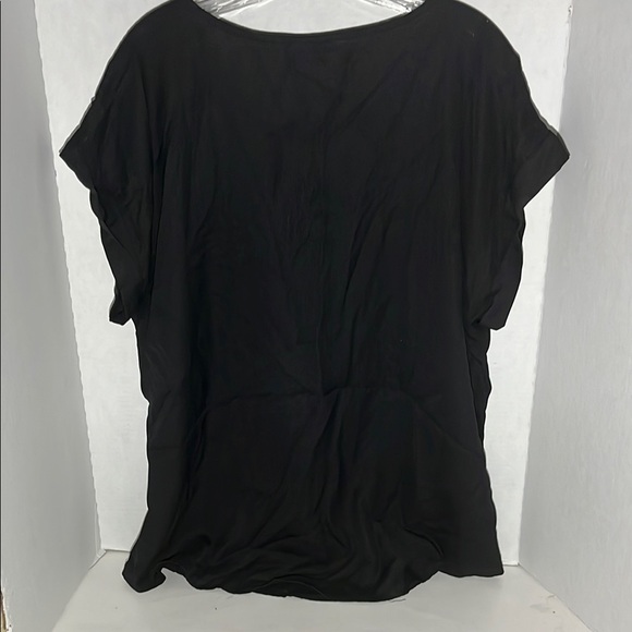 Speed Limit 98 Black Cap Sleeve Relaxed Blouse - Picture 3 of 13